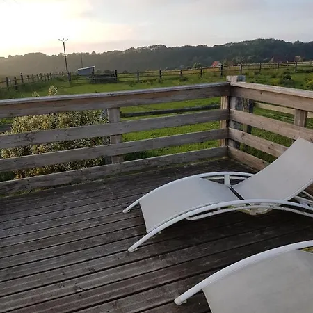 Logt Vue Mer Avec Trampoline Et Poney Le Long Du Gr Chalet Dieppe